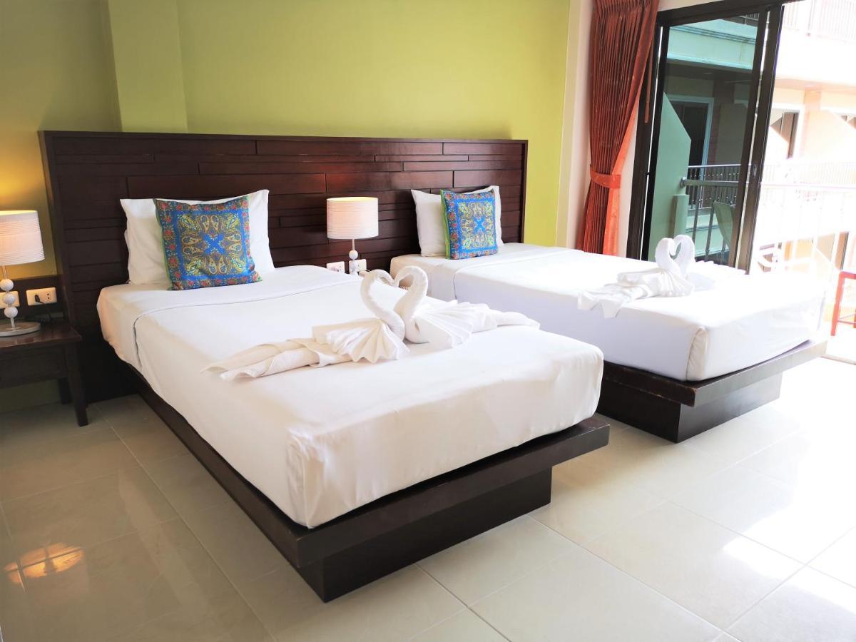 Seven Seas Hotel Patong Exterior foto