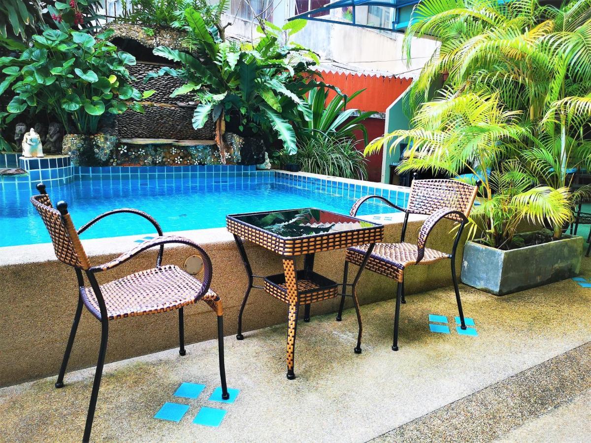 Seven Seas Hotel Patong Exterior foto